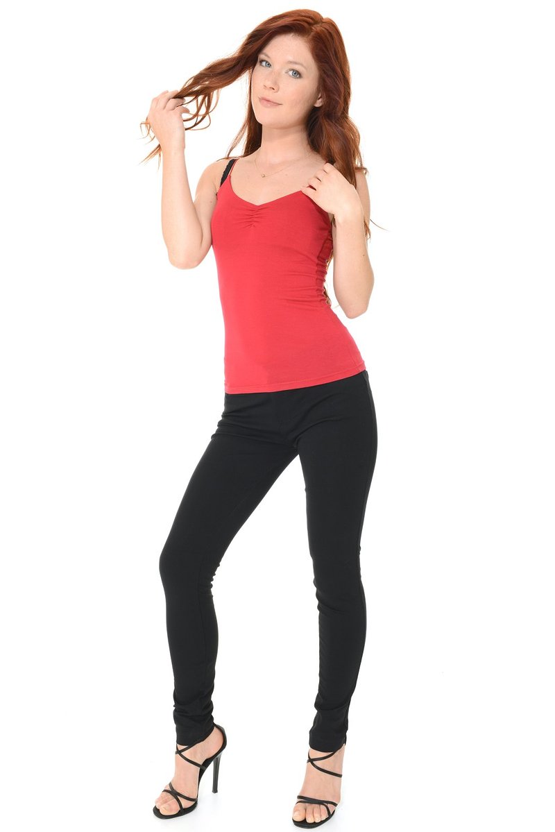 Людмила, 25 лет, 3 размер груди